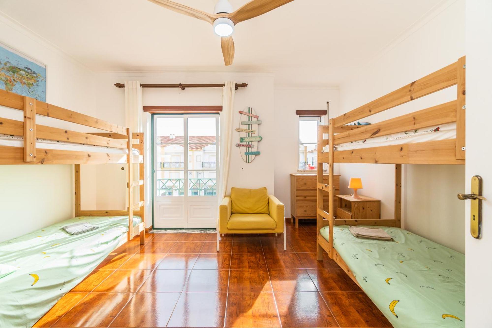 Baleal Happiness Surf House Villa Ferrel  Buitenkant foto