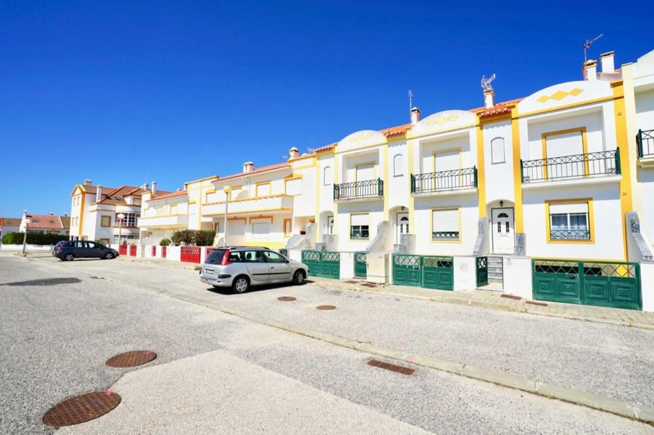 Baleal Happiness Surf House Villa Ferrel  Buitenkant foto